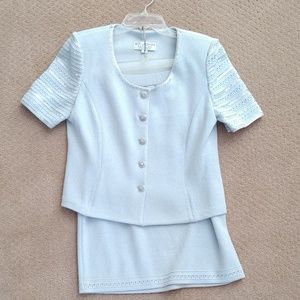 St John 2 pc knit skirt and top